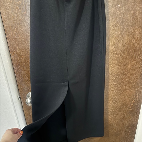 NWT Babaton Mode Skirt - Picture 7 of 7